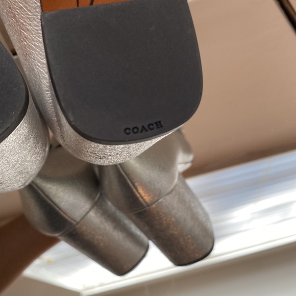 Coach metallic silver block heeled loafer. Size 6 - Picture 10 of 11